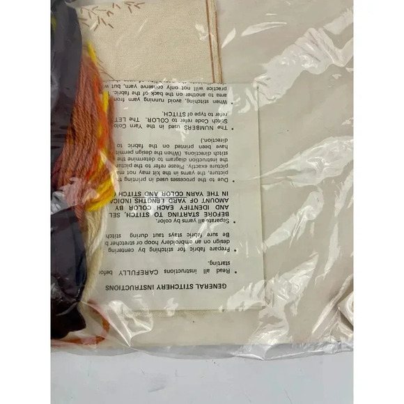 VTG Shades of Autumn Pillow Cover Needlecraft Kit 408 NEW 1982 Creative Circle - Picture 5 of 9